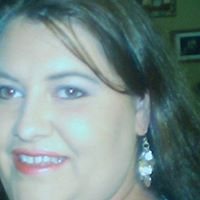 Angie Welch Photo 8