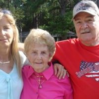 Sandy Mobley Photo 23