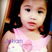 Julie Torres Photo 40