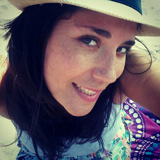Claudia Orellana Photo 38