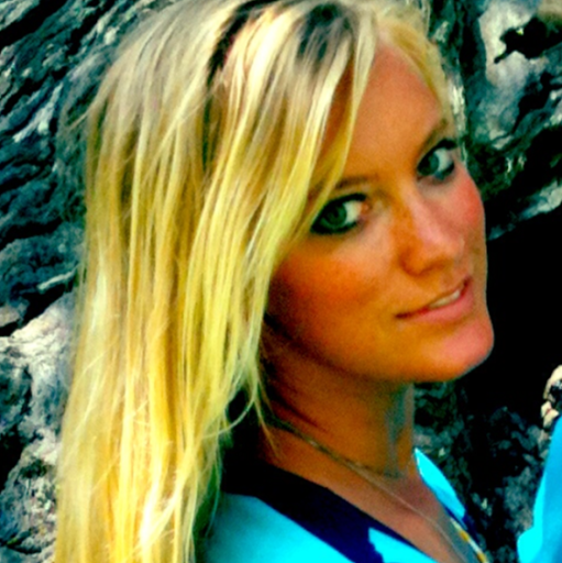 Arlene Thompson Photo 5