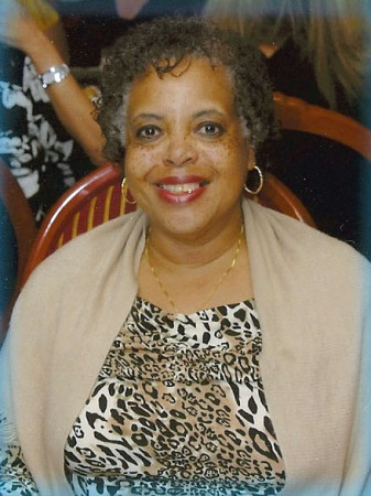 Claudine Harris Photo 4