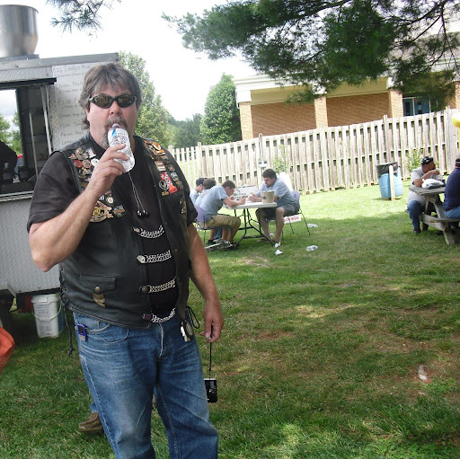 Mike Jacobson Photo 31