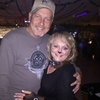 Melanie Burton Photo 19