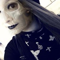 Caitlin Baxter Photo 7