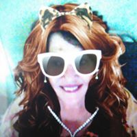 Vicki Smith Photo 21