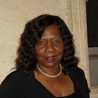 Geraldine Brooks Photo 17