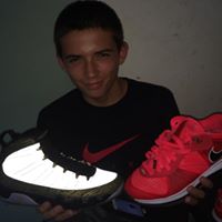 Pat Velez Photo 8