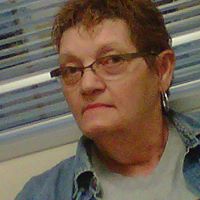 Annie Haynes Photo 26