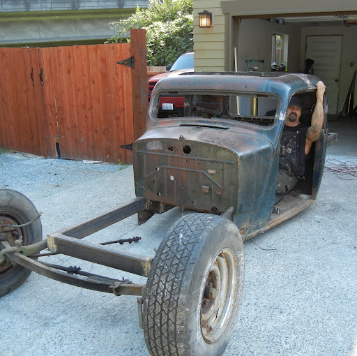Mike Rogers Photo 17