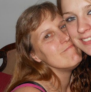 Heather Simons Photo 12