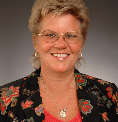 Suzanne Ward Photo 39