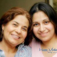 Deborah Rivas Photo 13