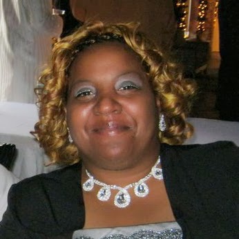 Lisa Wiggins Photo 41