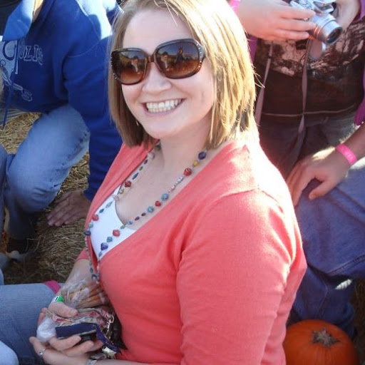 Theresa Tuttle Photo 22