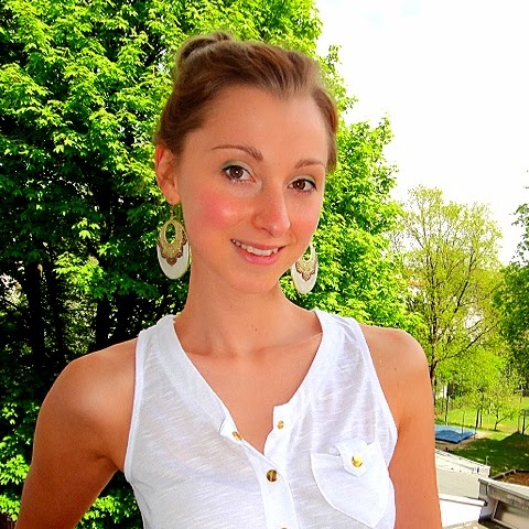 Theresa Lange Photo 6