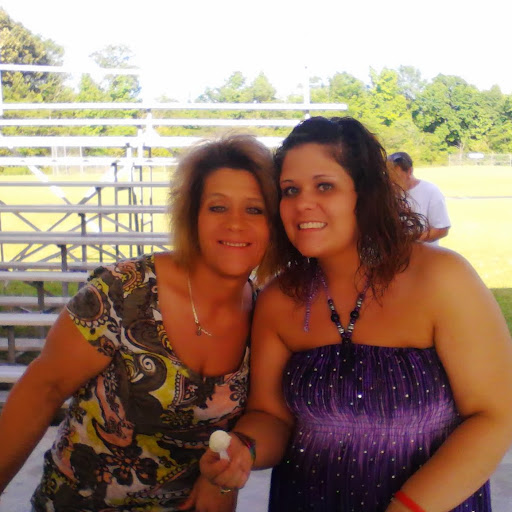 Robin Bush Photo 27