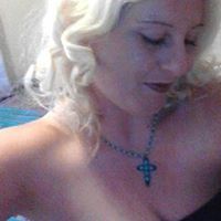 Amanda Hale Photo 24
