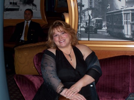 Erica Andrews Photo 20