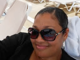 Robin Qualls Photo 3