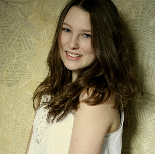 Anna Haag Photo 3
