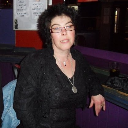 Tracy Howell Photo 27