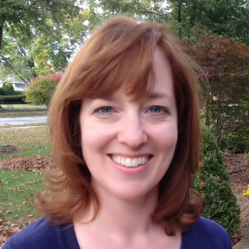 Amy Benson Photo 24