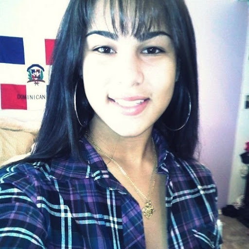 Michelle Fuentes Photo 35