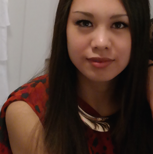 Christina Ho Photo 28