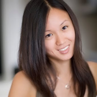 Emily Chong Photo 33