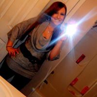 Ava Simmons Photo 6