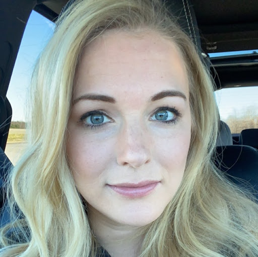 Ashley Plummer Photo 17