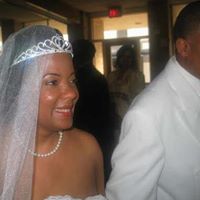 Erica Bowman Photo 5