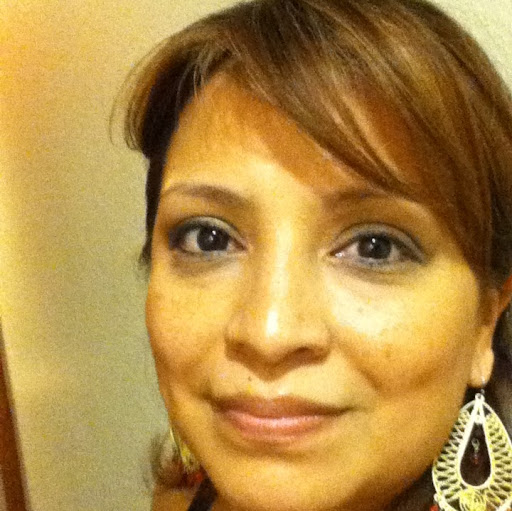 Isabel Gonzalez Photo 45