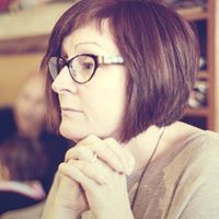 Kathryn Woods Photo 20