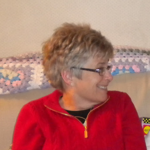 Linda Erwin Photo 7