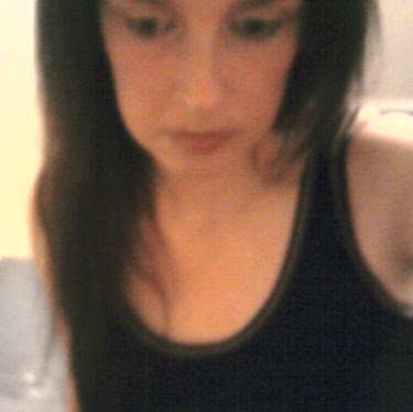 Michelle Quinn Photo 37
