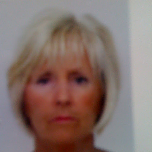 Theresa Short Photo 12