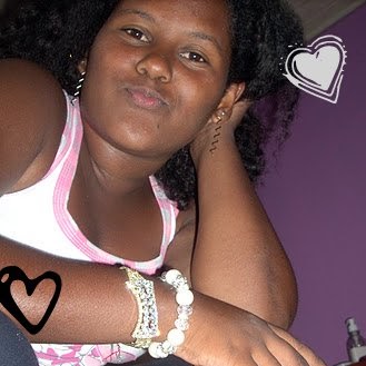 Karen Ribeiro Photo 13