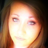 Lilly Roberts Photo 20