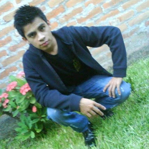 Alejandro Salazar Photo 5
