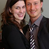 Rebekah Becker Photo 7