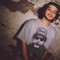 Chris Ruiz Photo 22