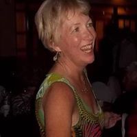 Sandy Magee Photo 7