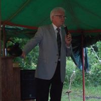 Robert Means Photo 22
