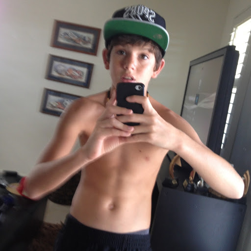 Kenneth Short Photo 11