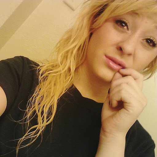 Lacey Stokes Photo 28