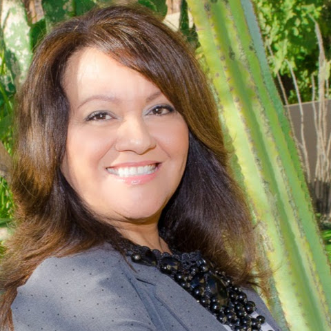 Maria Valdez Photo 20