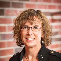 Lori Schmidt Photo 33