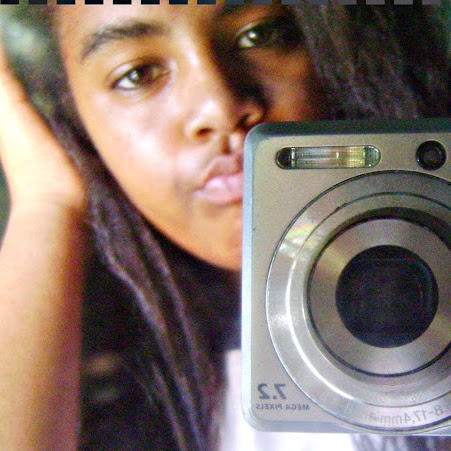 Izabel Gomes Photo 27